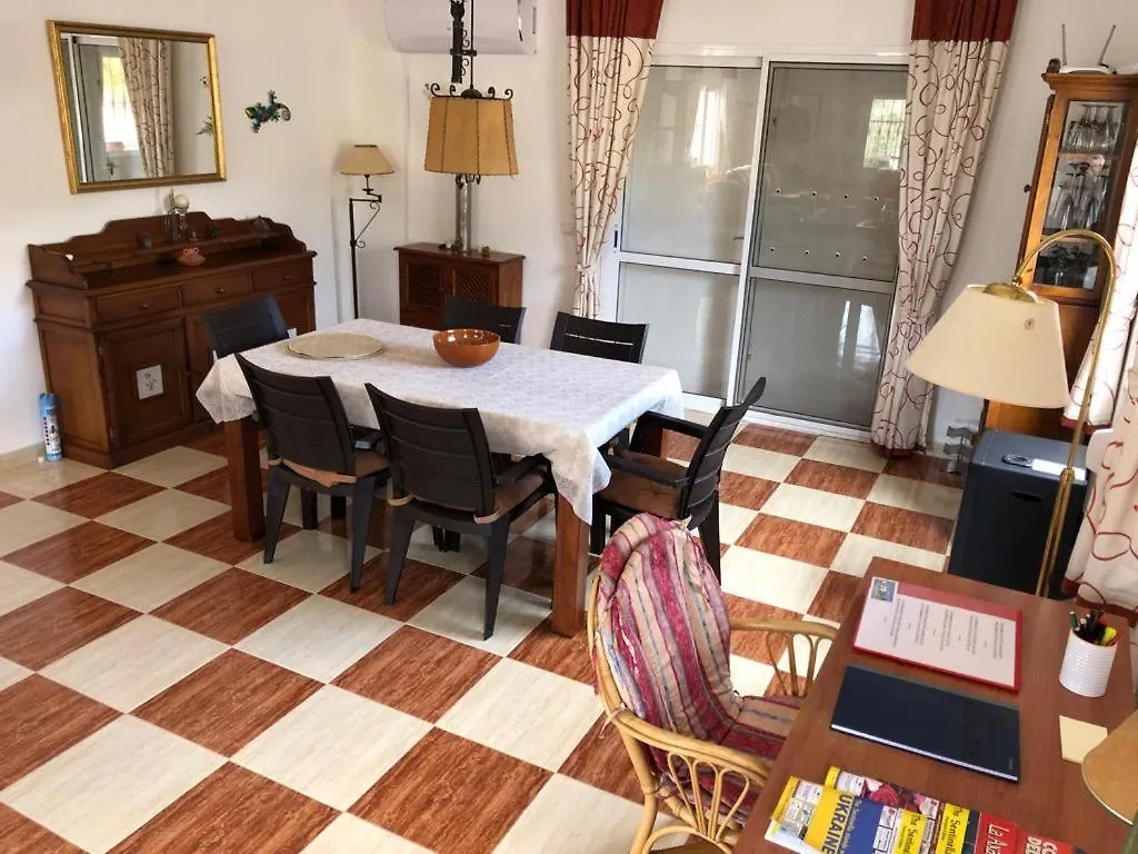 Villa Casa De Las Rosas Málaga